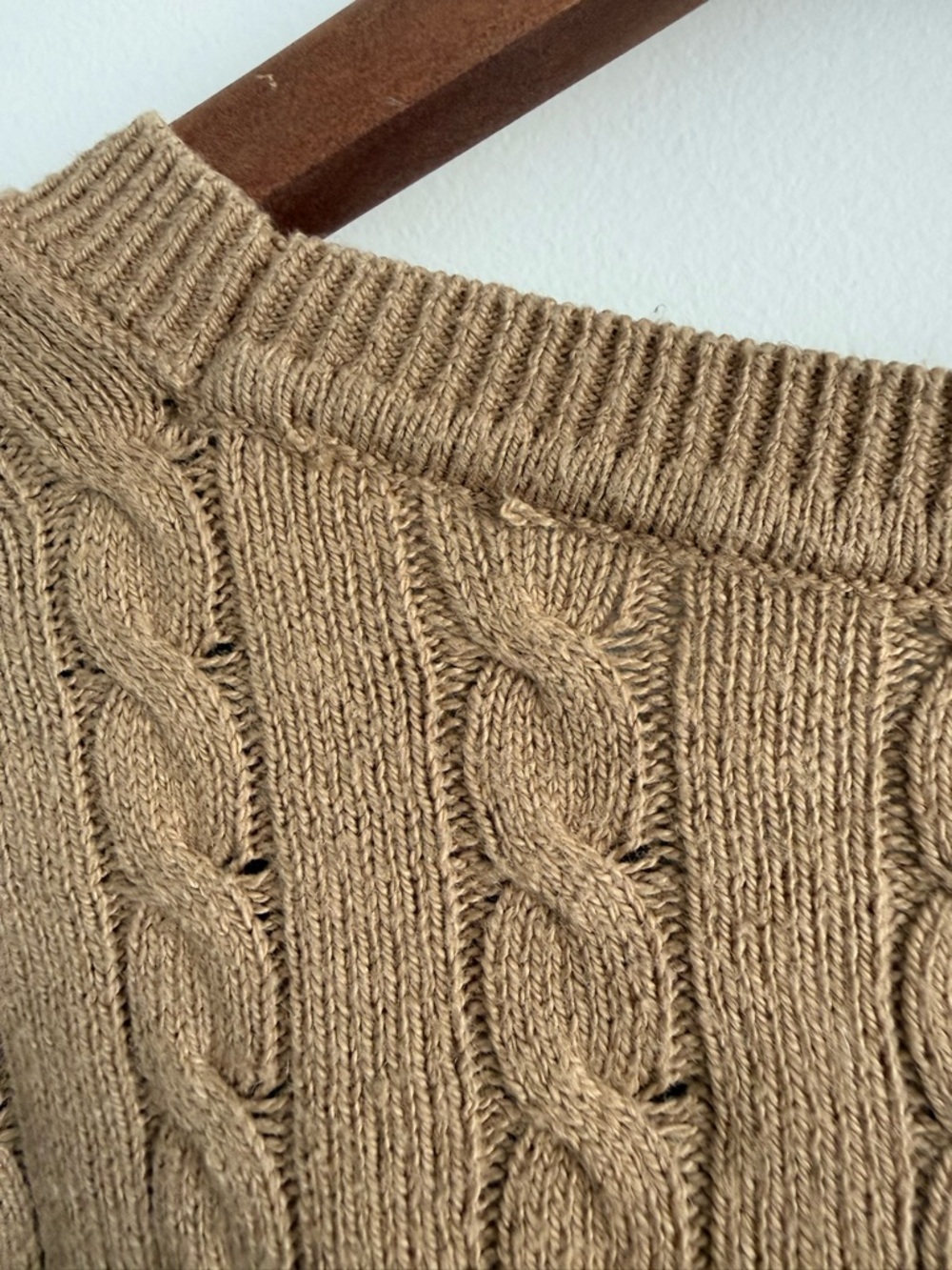 Tommy Hilfiger Camel Cable-Knit Crewneck Sweater - Picture 9 of 9